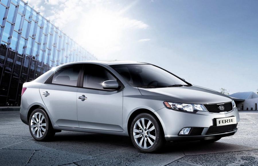  Kia Forte 2009 года  (фото 51 из 128)